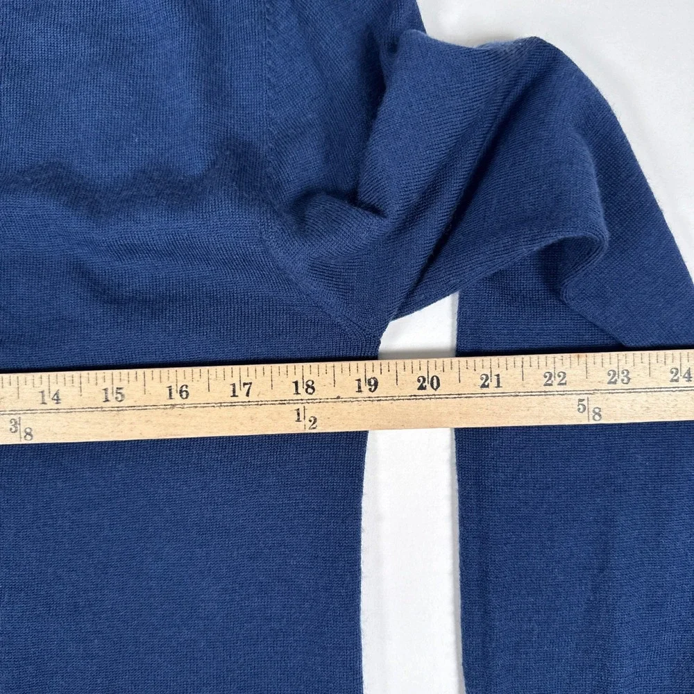 Banana Republic Sweater Mens M Blue Merino Wool Crewneck Pullover Classic‎